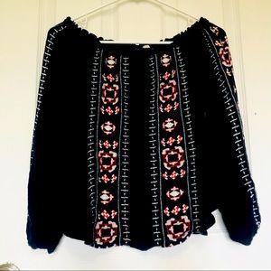 Abercrombie and Fitch Women’s Floral Embroided Long Sleeve Top Size Small